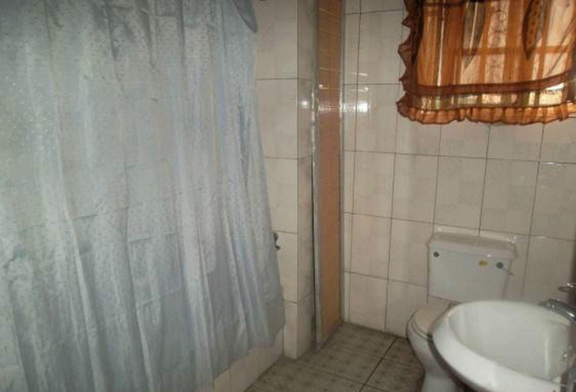 Room In Lodge - Clen-Phil Hotels And Suite Port Harcourt Εξωτερικό φωτογραφία